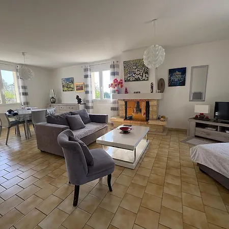Maison Avec Jardin Pres Des Thermes, 2 Chambres, Equipements Modernes, A - Fr-1-541-33 *