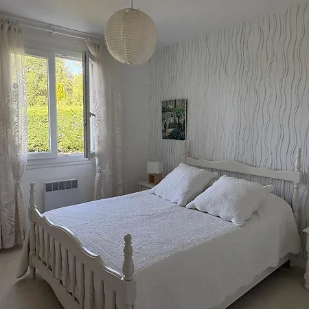 Maison Avec Jardin Pres Des Thermes, 2 Chambres, Equipements Modernes, A - Fr-1-541-33